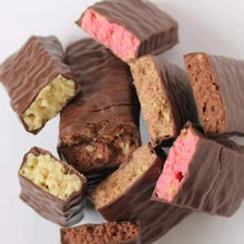 Load image into Gallery viewer, Box of x12 Nothing Naughty Whey Protein Bars. . Made In NZ. Sold at Stylecom.nz