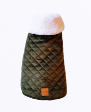 Load image into Gallery viewer, STYLECOM.NZ ▪︎ OLIVE GREEN VELVET SHERPA COAT • SIZE M 40cm